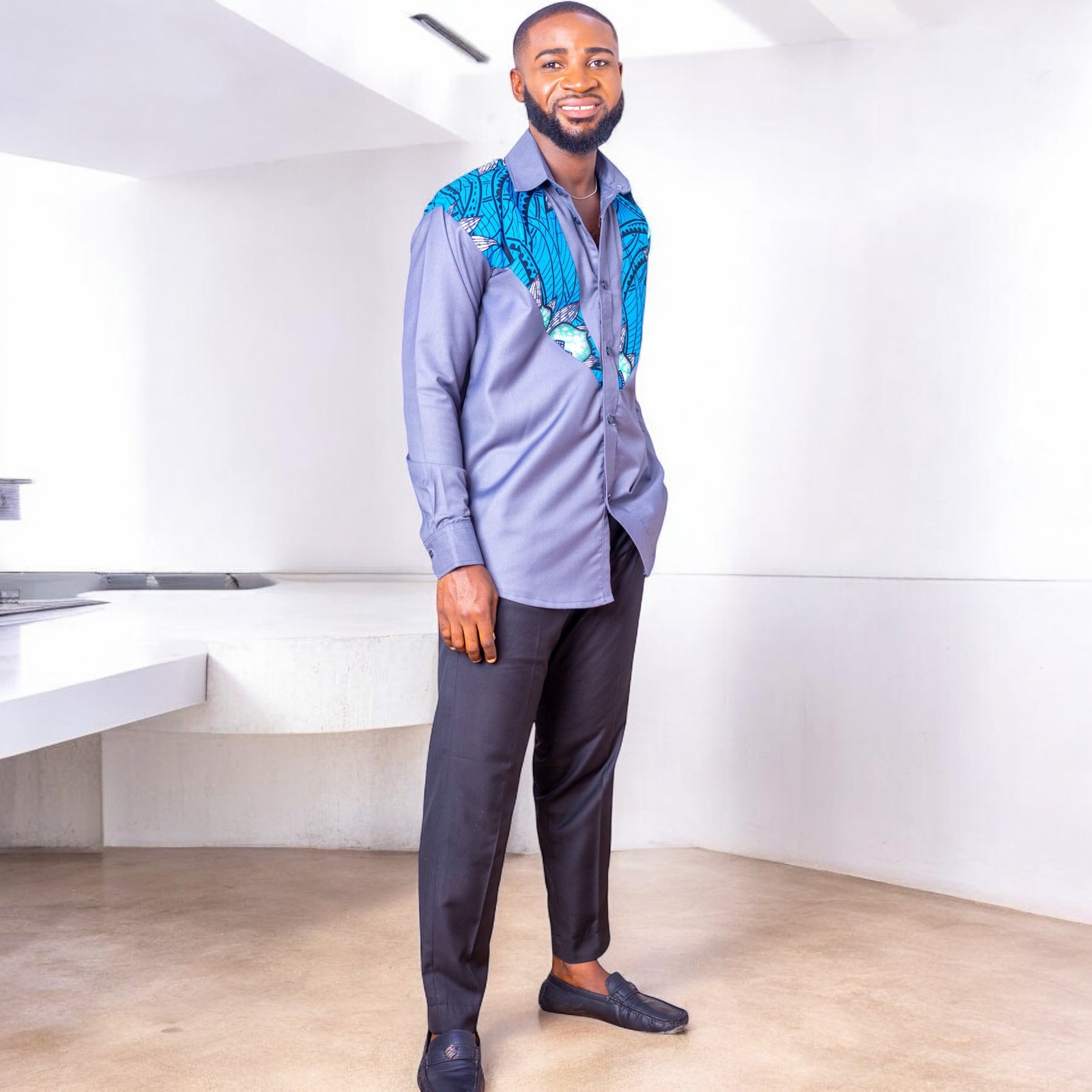 Amari Men’s Dual-Tone African Shirt