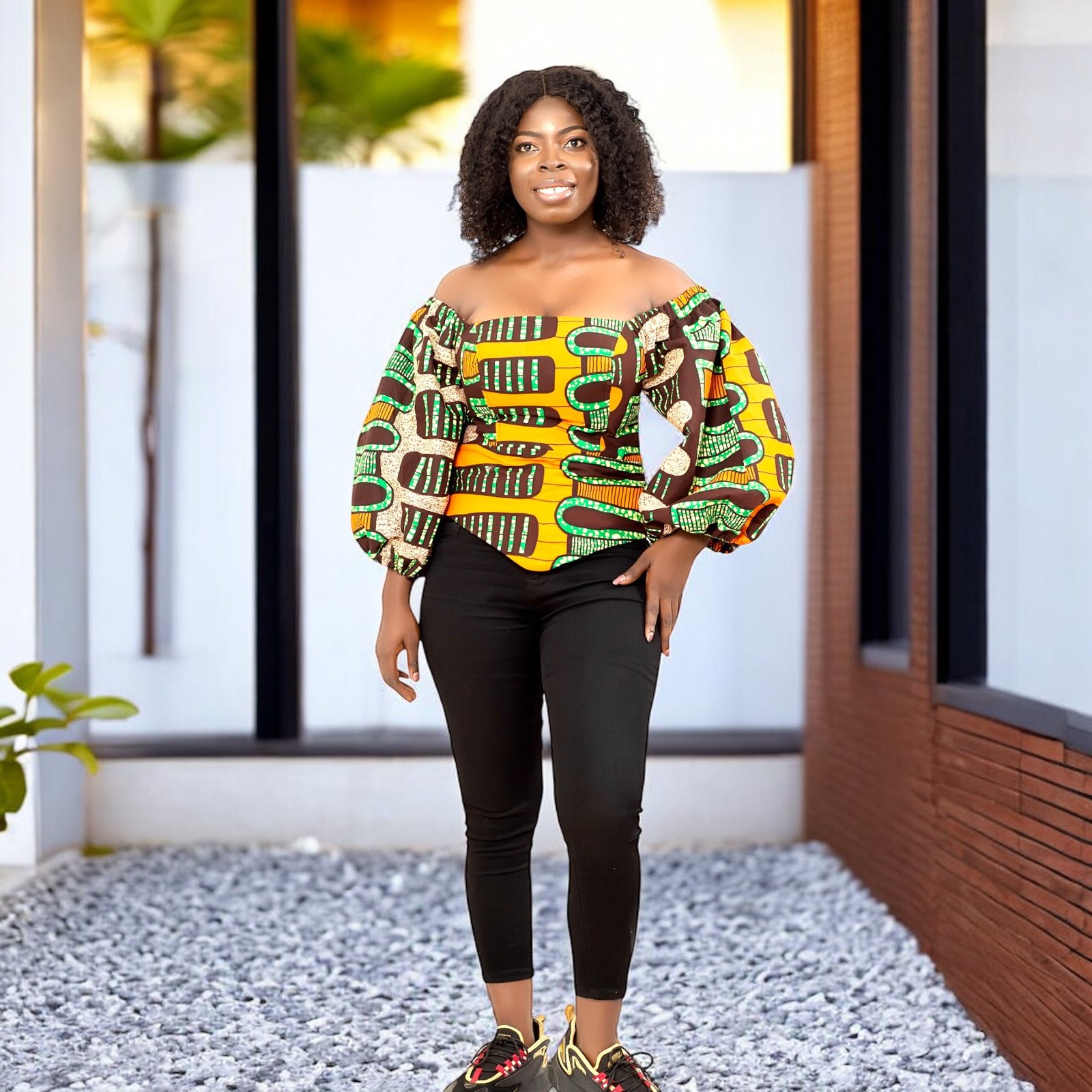 Ama Women's Off-Shoulder African Print Top